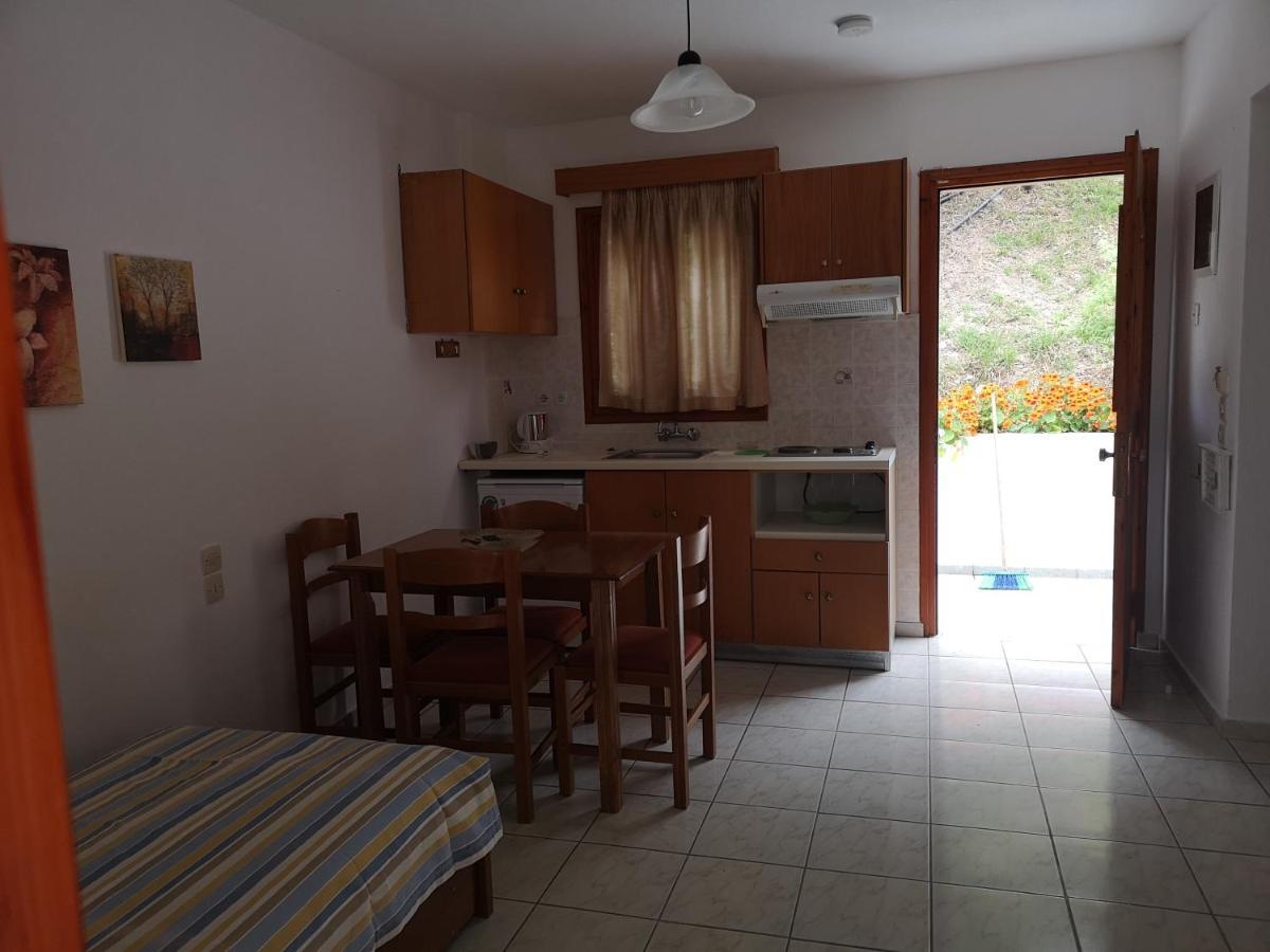 Drosia Apartments Platanias  外观 照片
